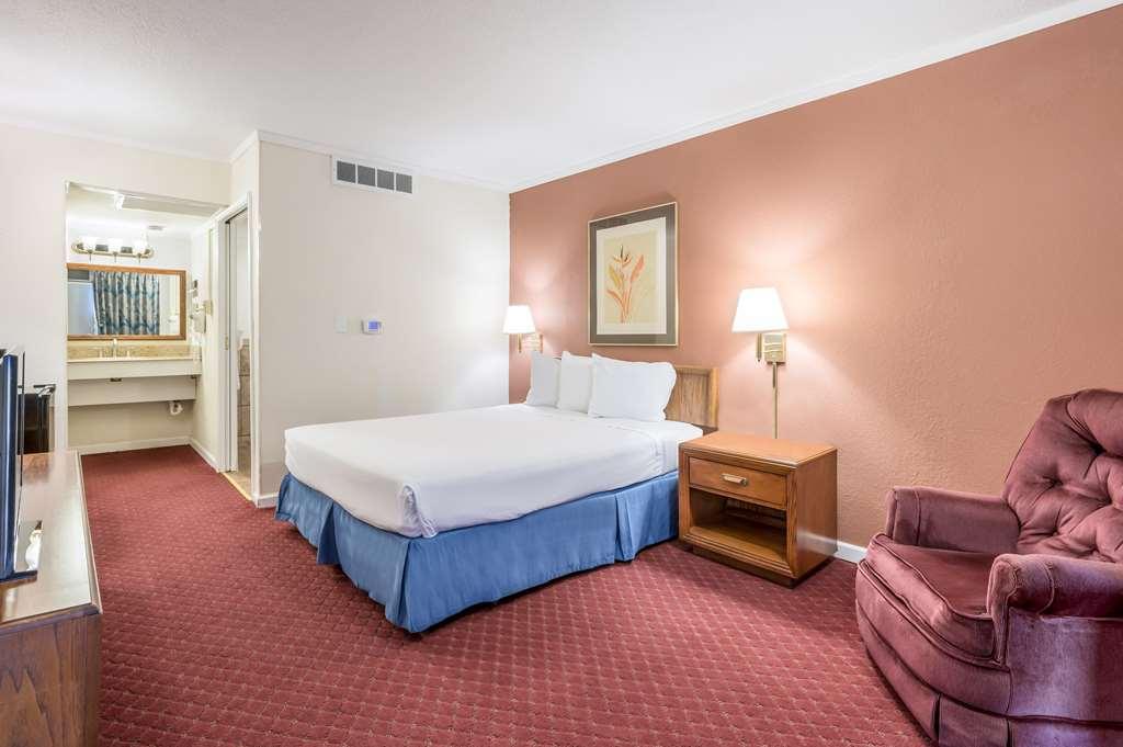 Americas Best Value Inn St. Joseph At I-29 חדר תמונה