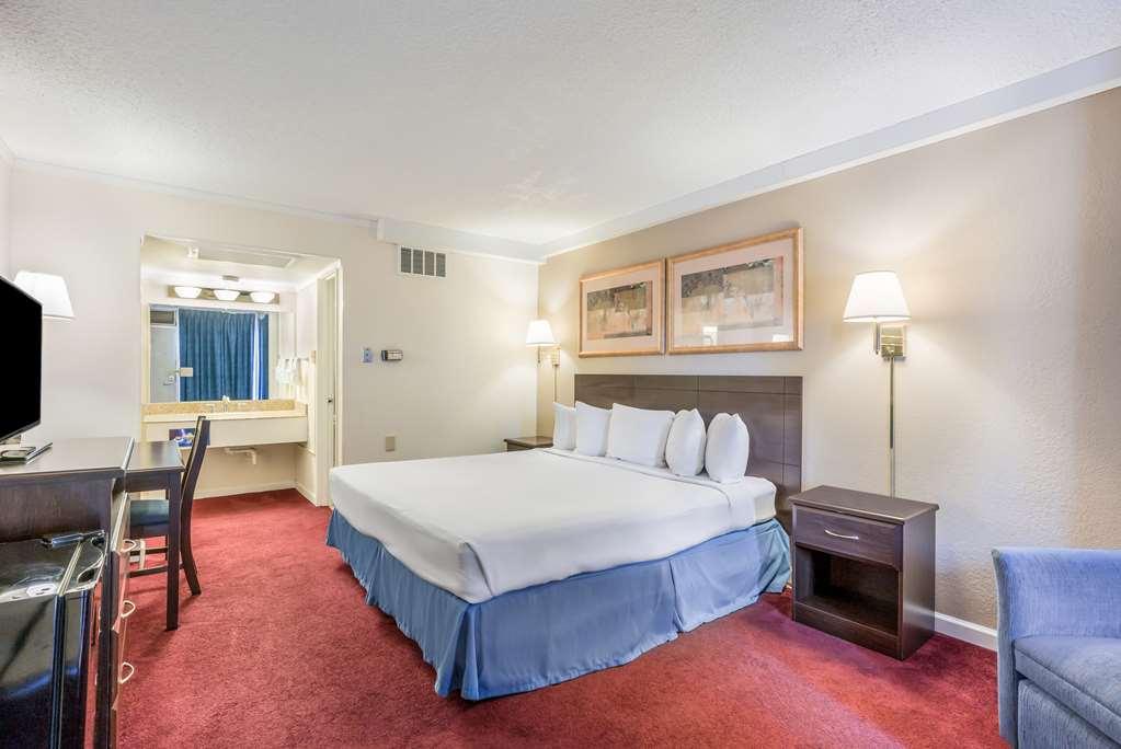 Americas Best Value Inn St. Joseph At I-29 חדר תמונה