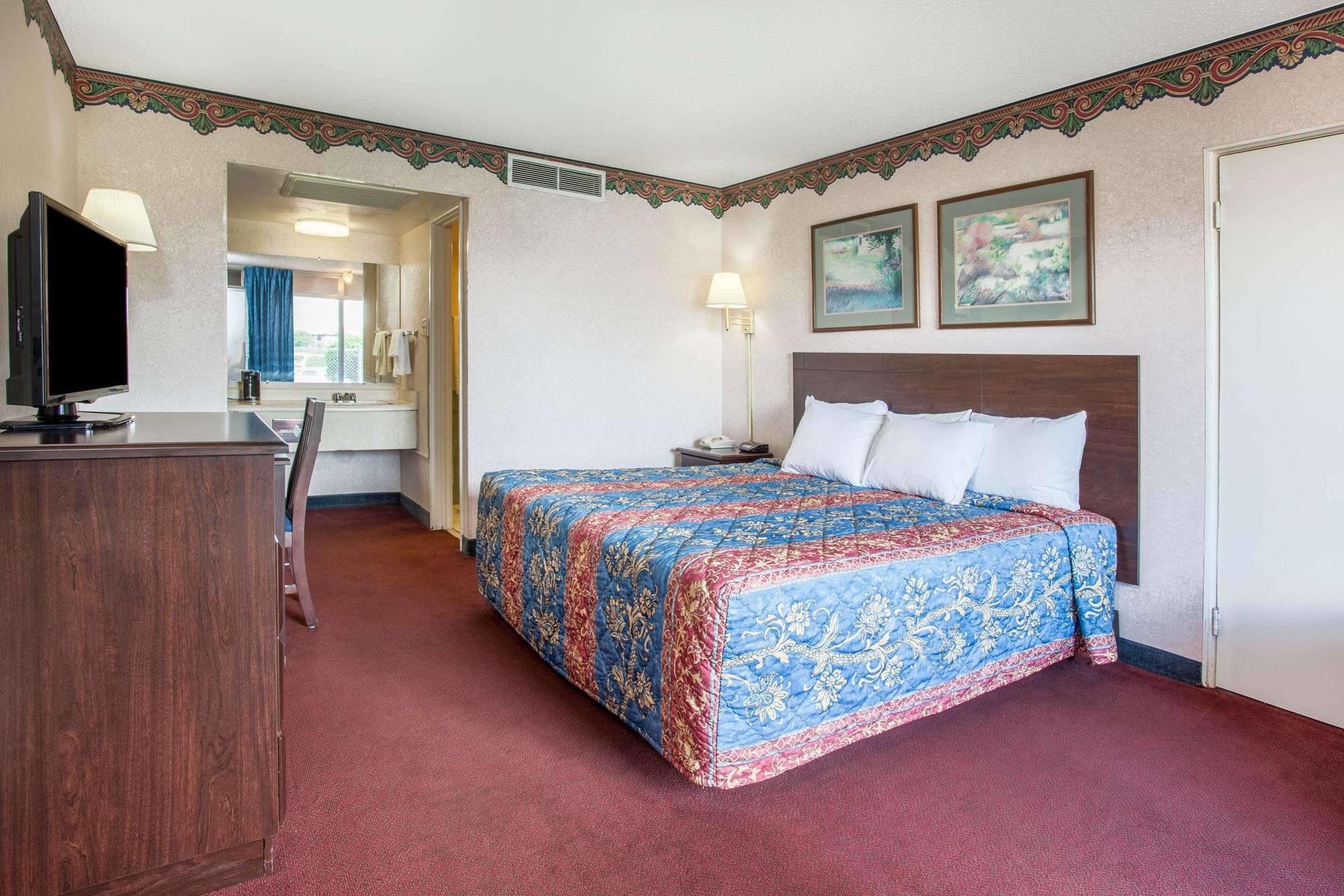 Americas Best Value Inn St. Joseph At I-29 מראה חיצוני תמונה