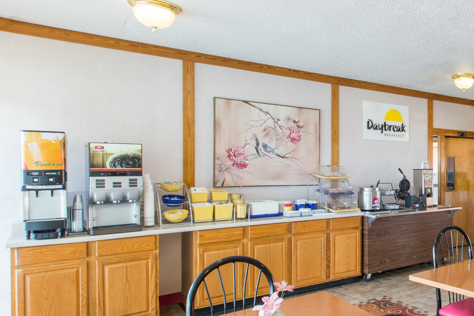 Americas Best Value Inn St. Joseph At I-29 מראה חיצוני תמונה