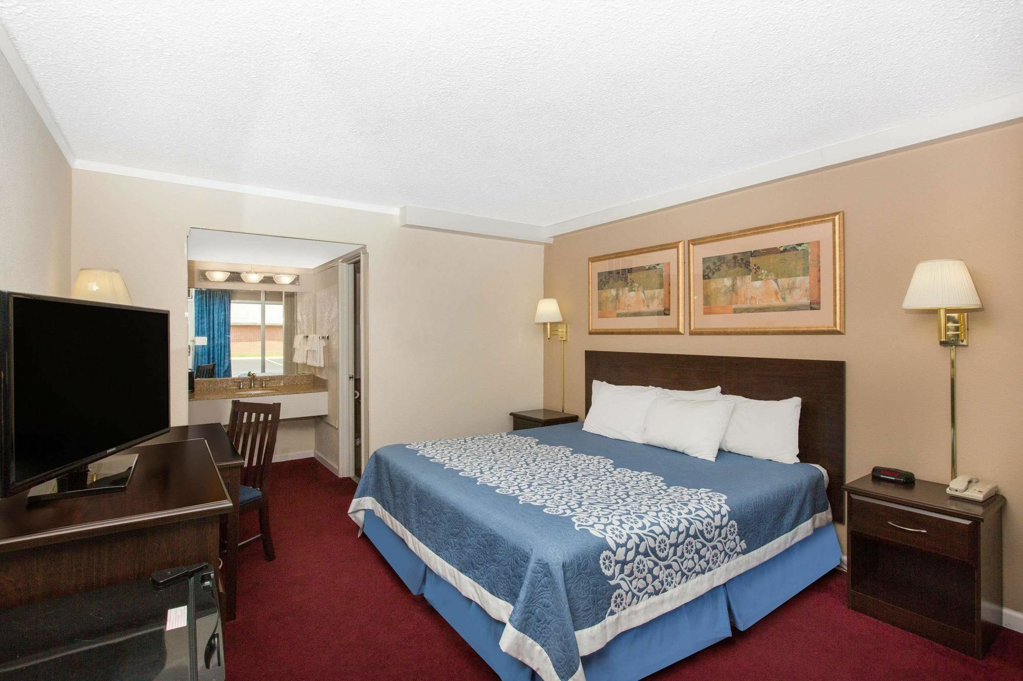 Americas Best Value Inn St. Joseph At I-29 מראה חיצוני תמונה
